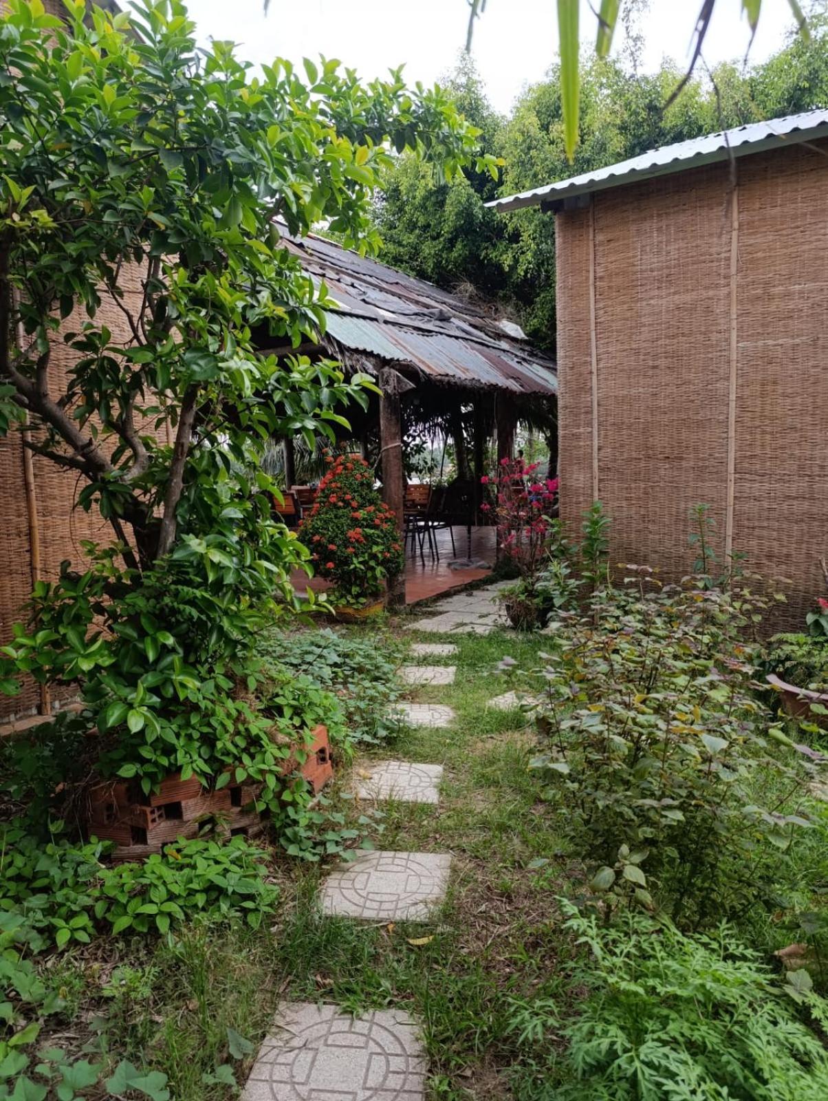 Bentrestay Giong Tu Dien 外观 照片